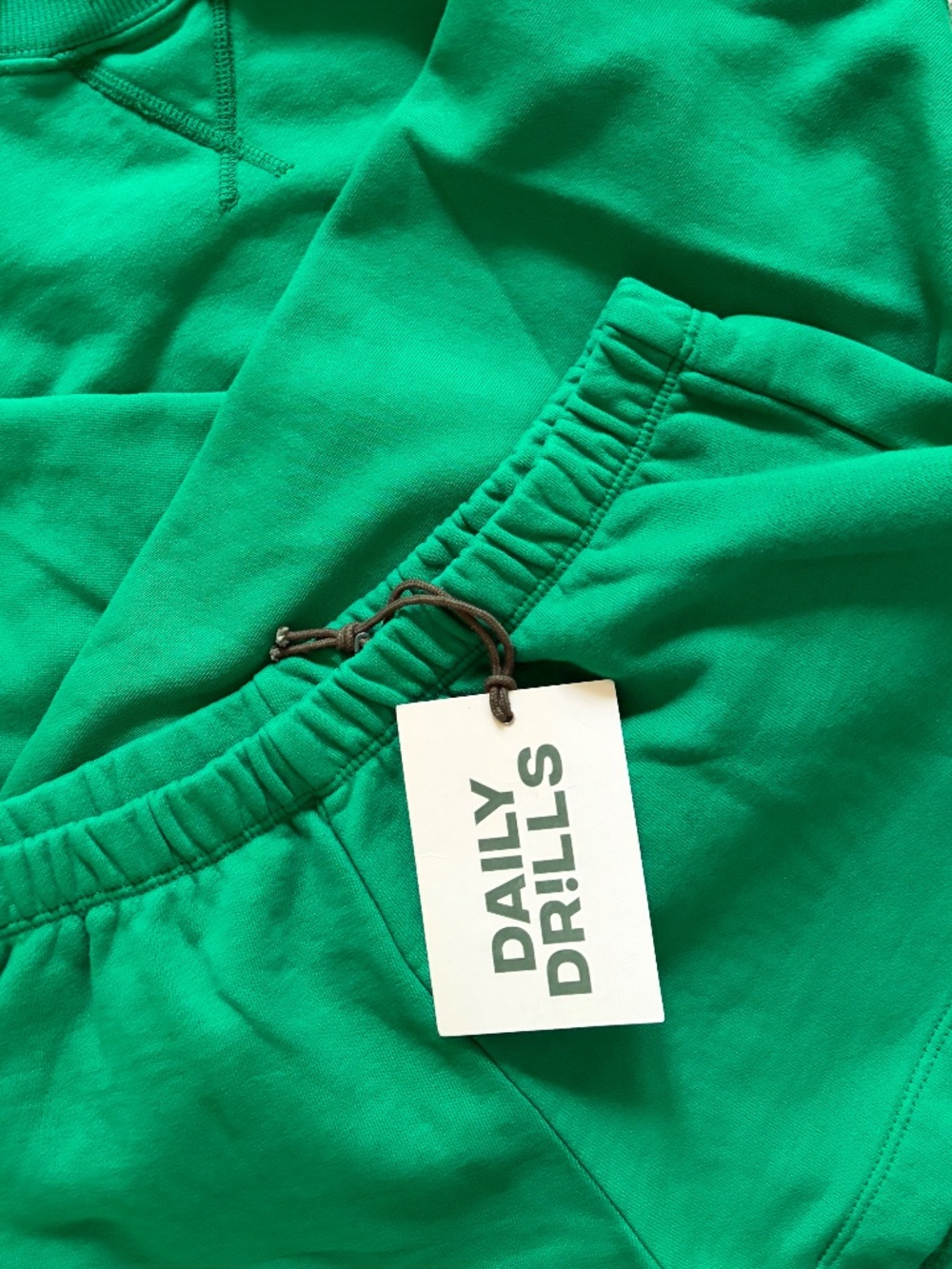 NWT Kelly Green daily drills set - Picture 2 of 4